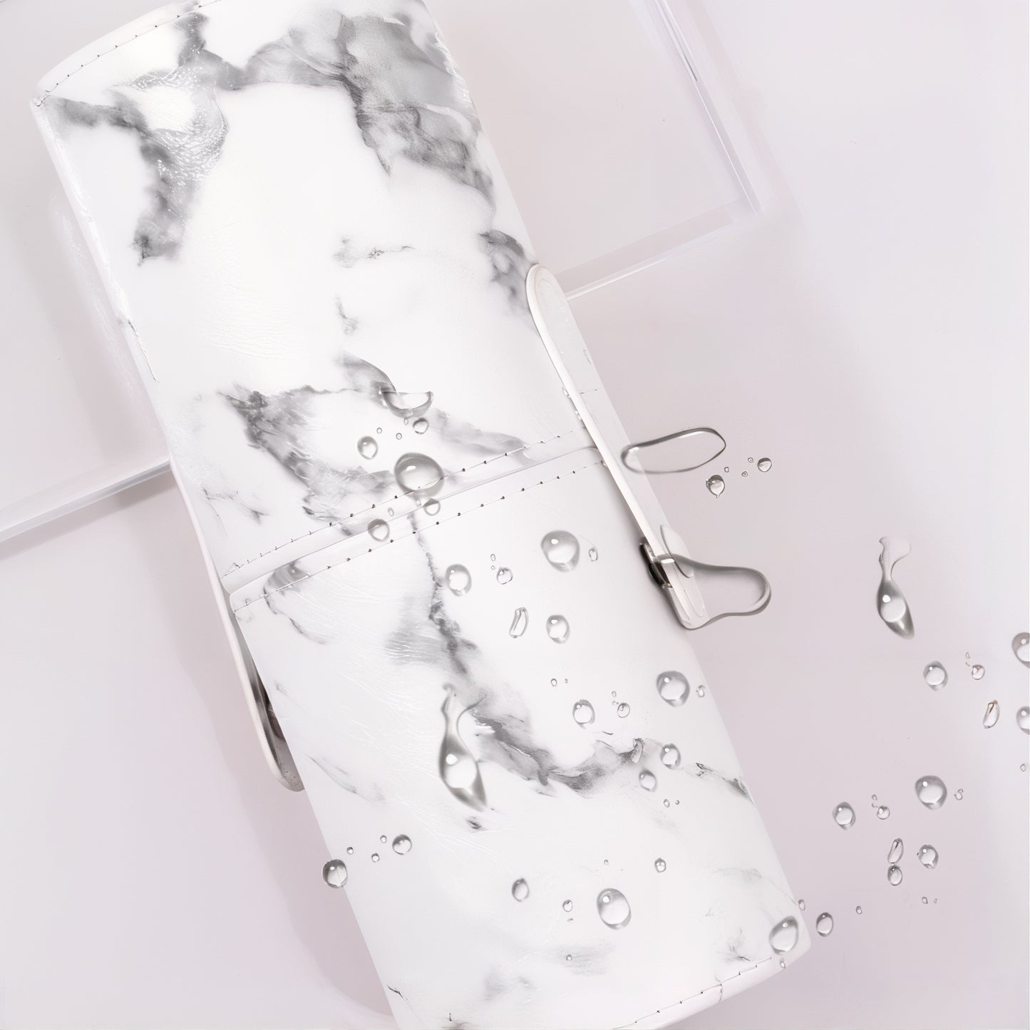étui pinceaux de maquillage design