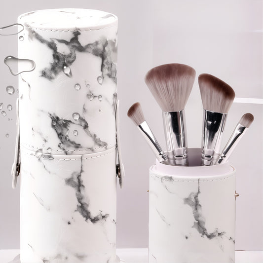 étui pinceaux de maquillage design