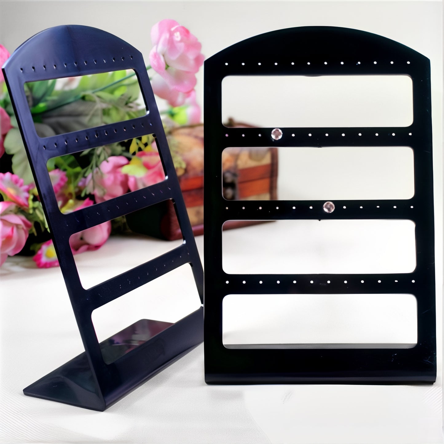 Support à Boucle D'oreille Noir