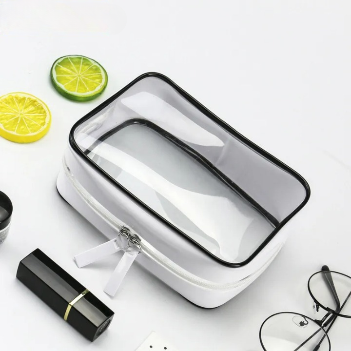 TROUSSE DE MAQUILLAGE TRANSPARENTE HALF