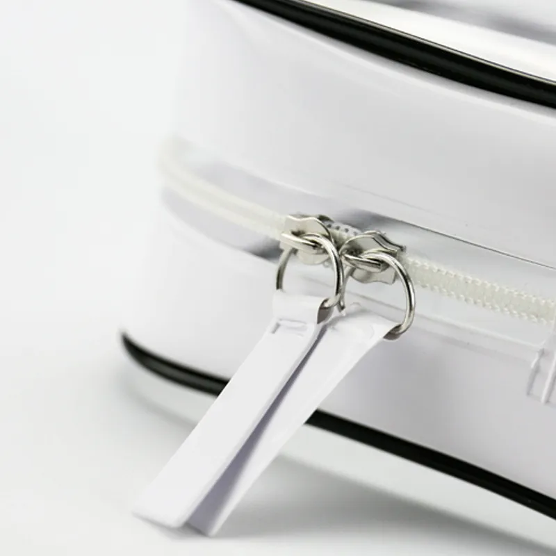 TROUSSE DE MAQUILLAGE TRANSPARENTE HALF