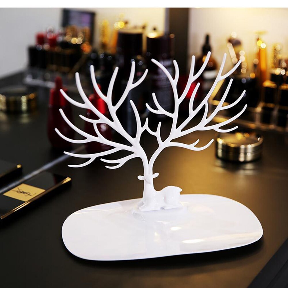 Arbre à bijoux cerf