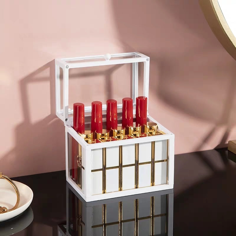 Rangement de rouge à lèvres en verre vintage