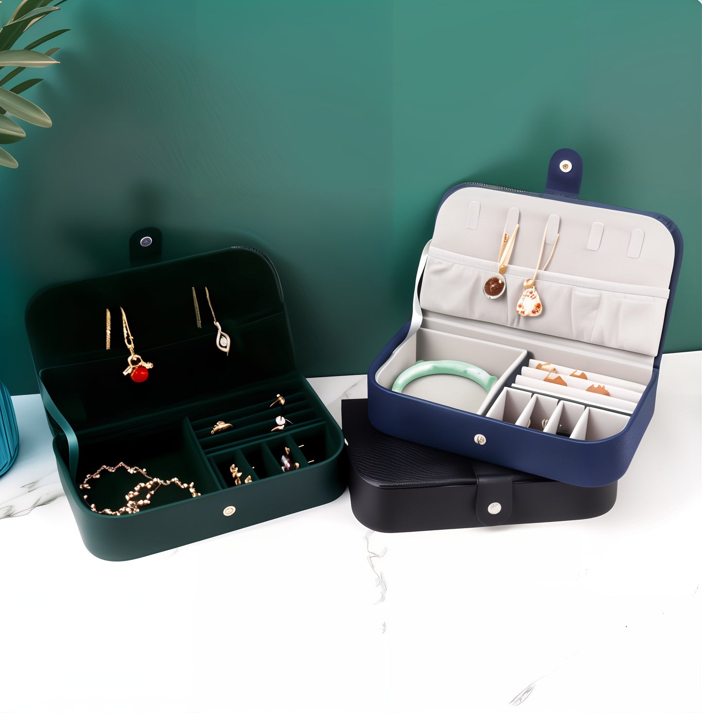 Boite à bijoux de poche à main